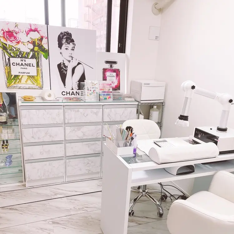 nail salonAURU アウルの内観・外観1