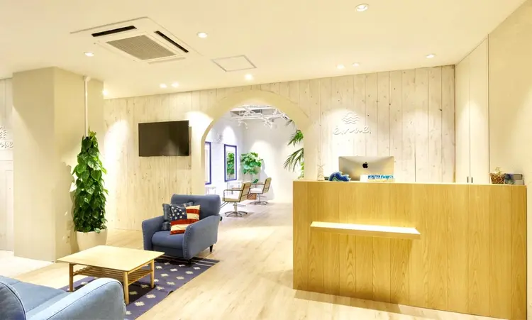 emue　湘南台店【エミュー】の内観・外観1