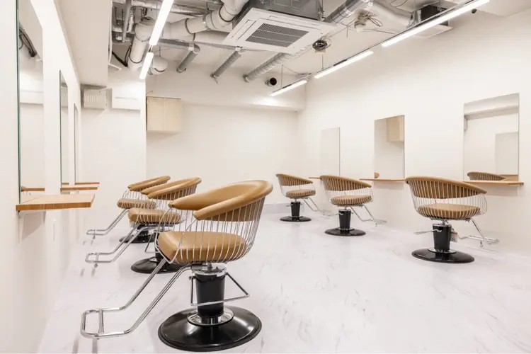 EXCIA表参道の内観・外観2