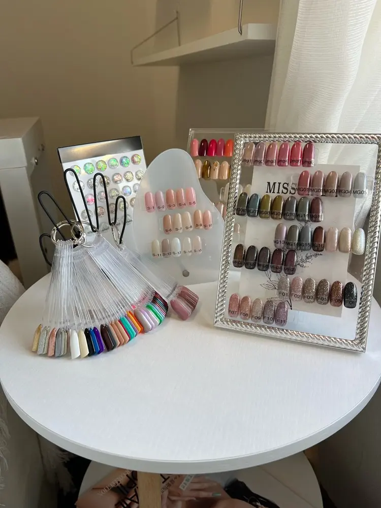 nail   BLUMEの内観・外観3