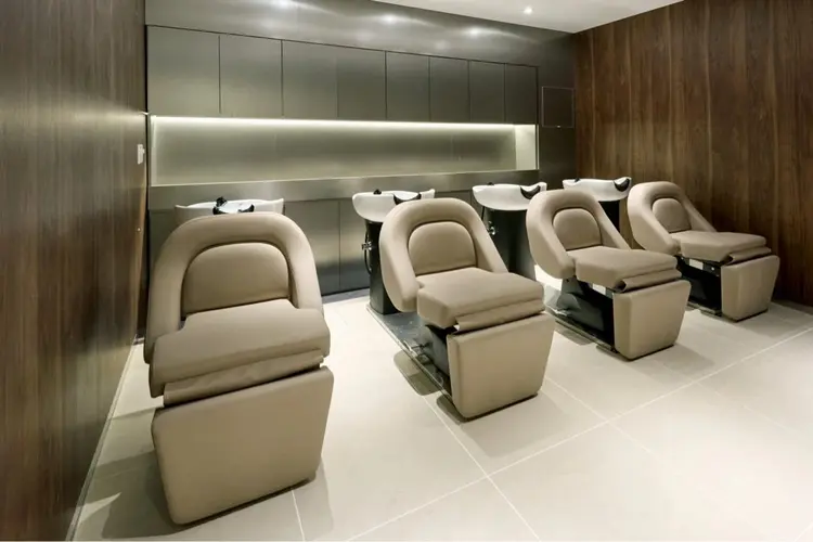 SALOWIN上野店の内観・外観3