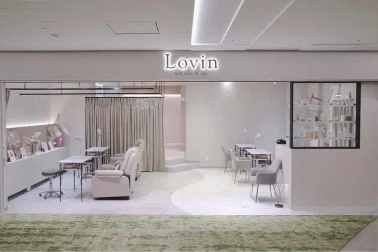 Lovinなんばスカイオ店の内観・外観1
