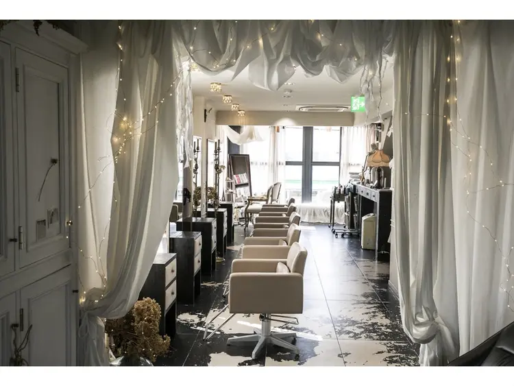 GRIFICAの内観・外観1