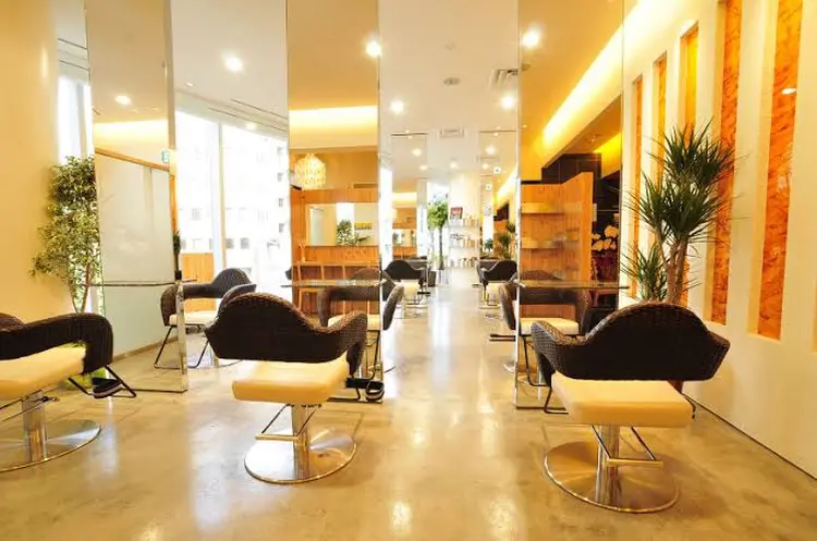 原宿美容室Curaの内観・外観1