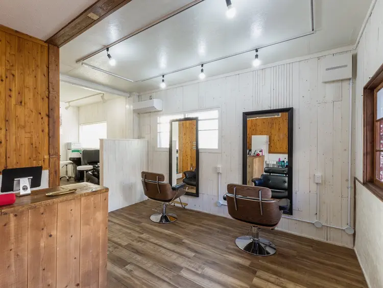 Sona hair & eyelash salonの内観・外観2