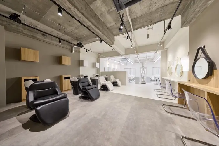 juve. 大分中央町店の内観・外観2