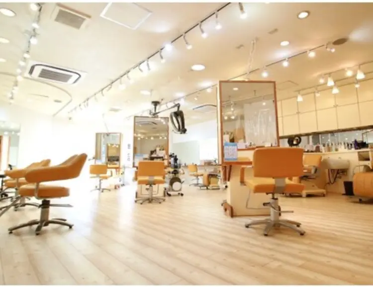 モリオフロムロンドン成増店の内観・外観1