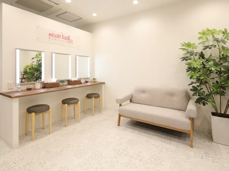 nicott lash 名古屋店の内観・外観1