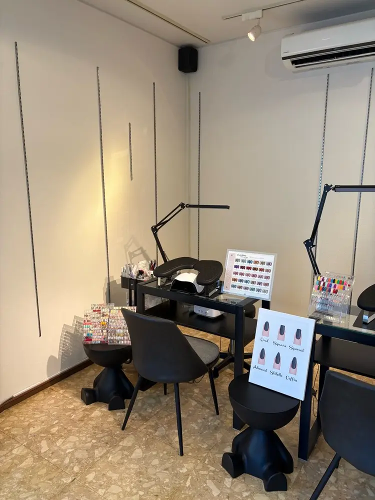 Alma by kittys谷保店の内観・外観1