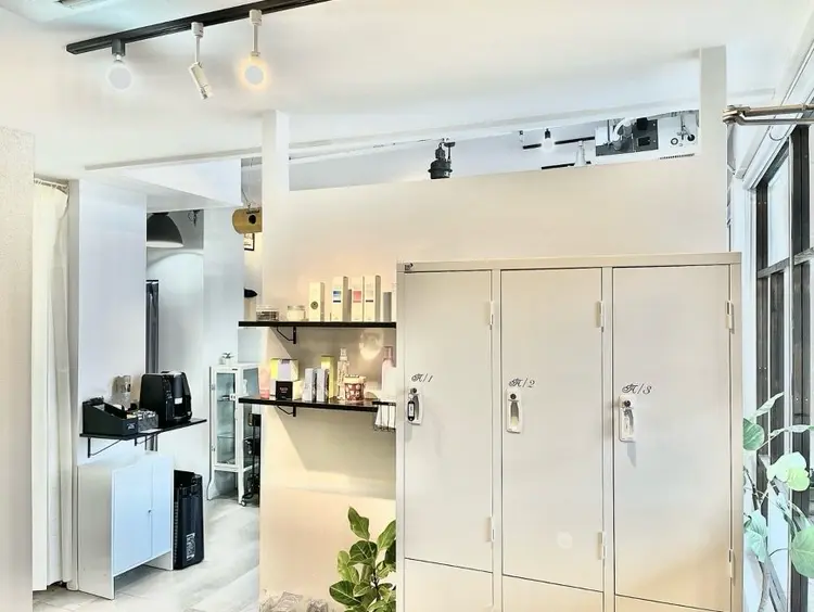 Aioonの内観・外観2