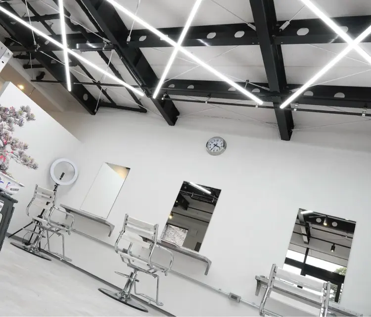 NEIGHBOR HAIR STUDIOの内観・外観2