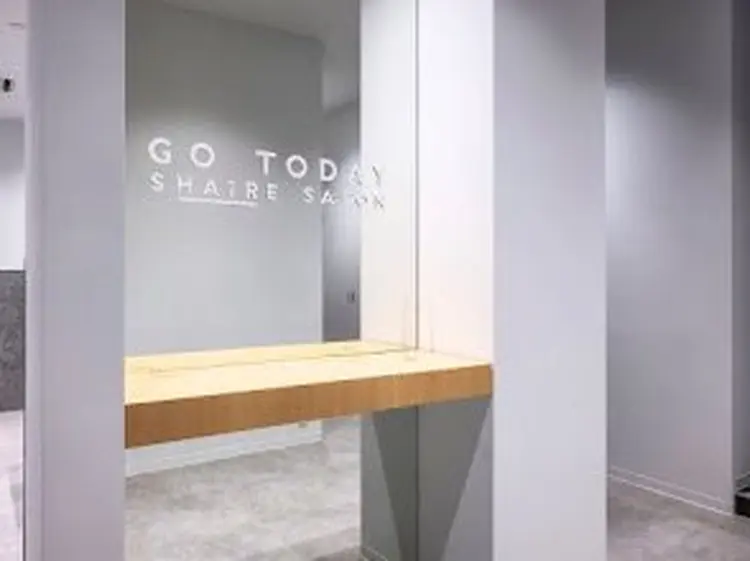 GO TODAY SHAiRE SALON原宿 Liberの内観・外観2