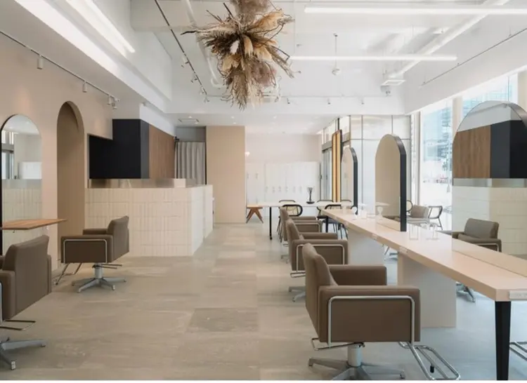 AVANCE.箕面の内観・外観1