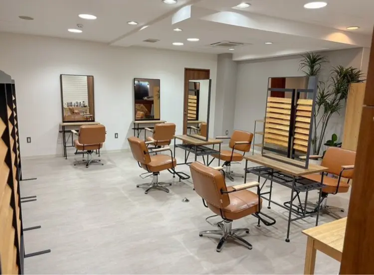 髪質改善美容室Flat.千葉の内観・外観2