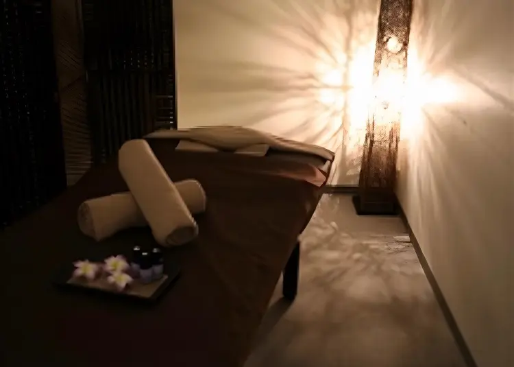 salon de off 西梅田店の内観・外観3