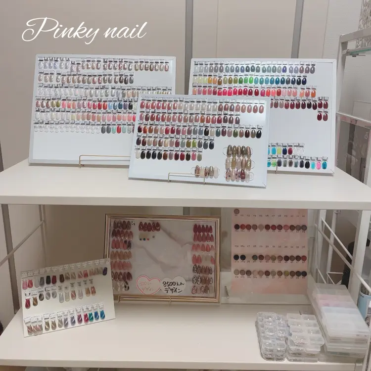 ネイルサロンpinkyの内観・外観1