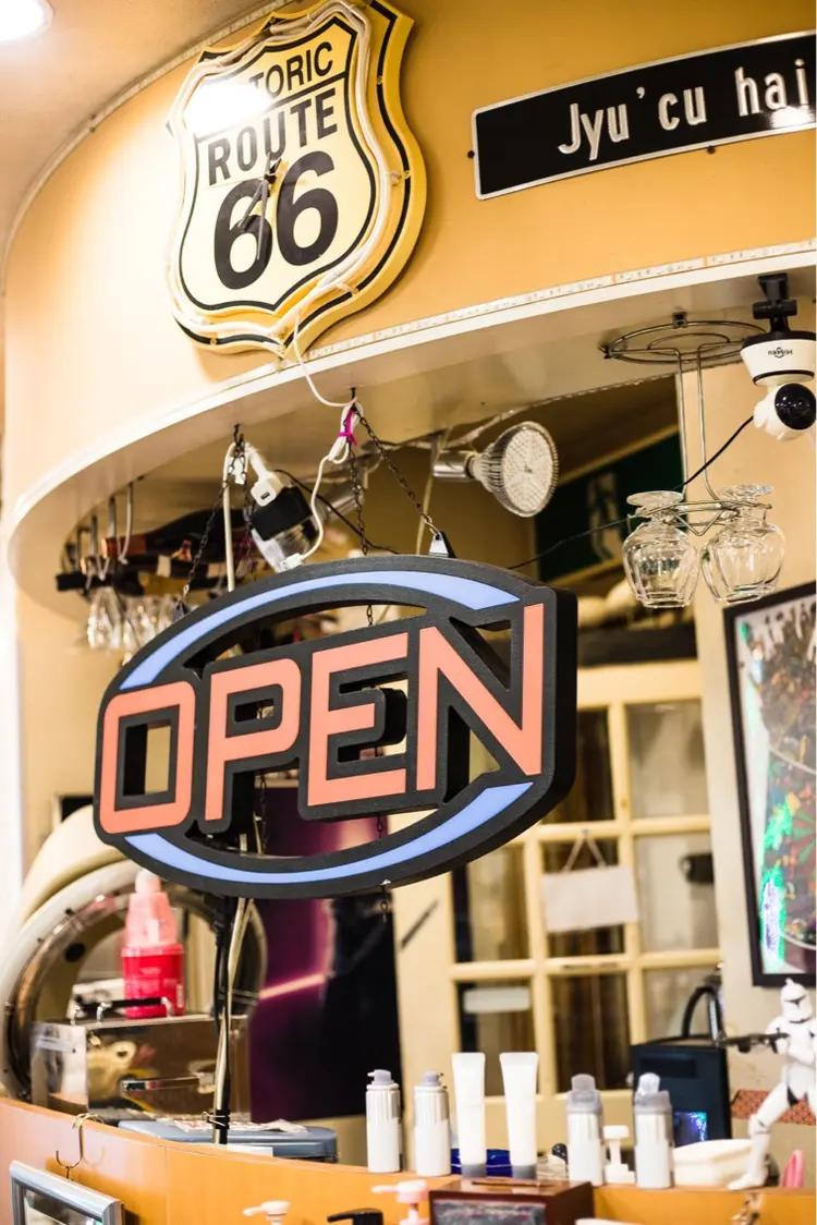 ジュークヘアの内観・外観1