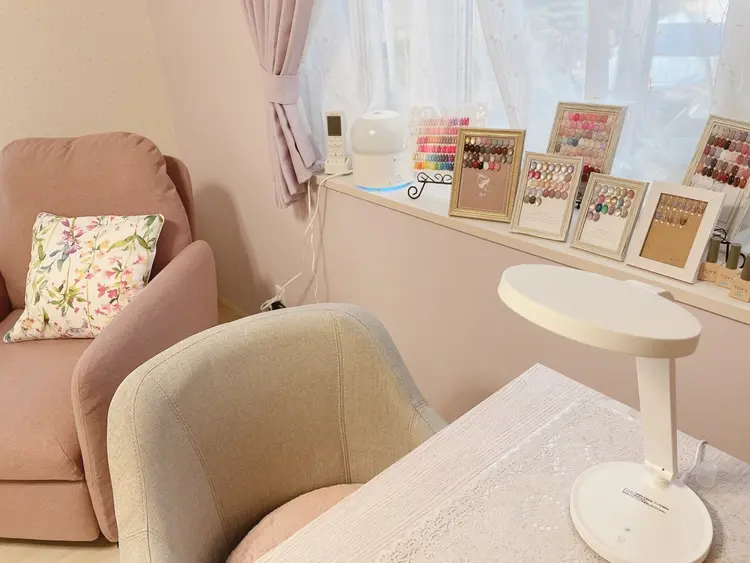 Puty Nailの内観・外観1