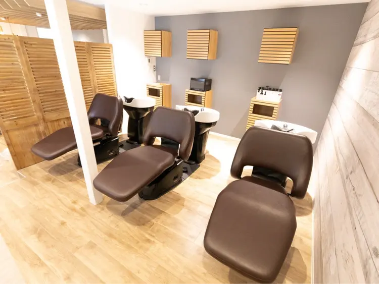 hair salon Rich 横須賀中央店の内観・外観3