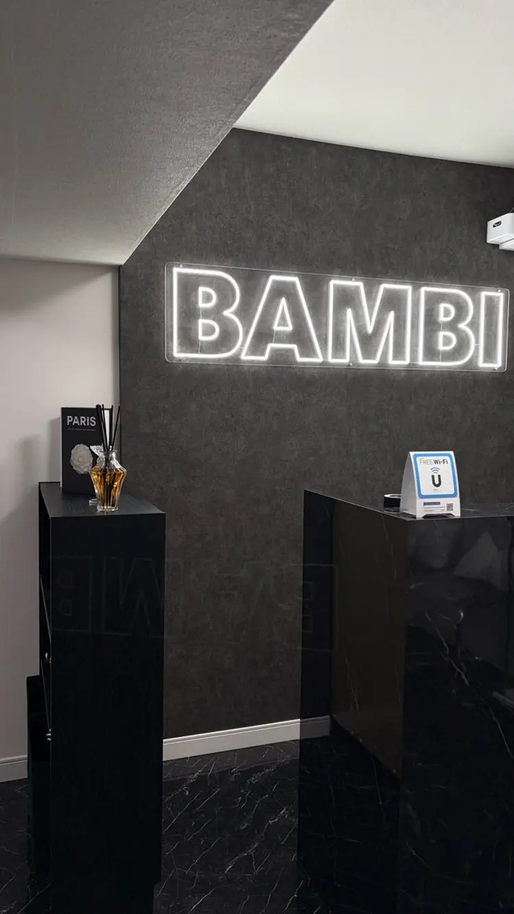 BAMBIの内観・外観3