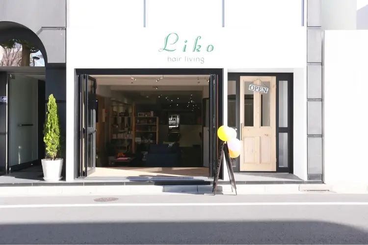 hair living Liko池袋東口店【ヘアーリビング　リコ】の内観・外観2