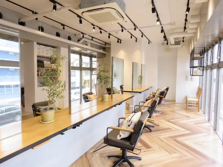 loutus の内観・外観2