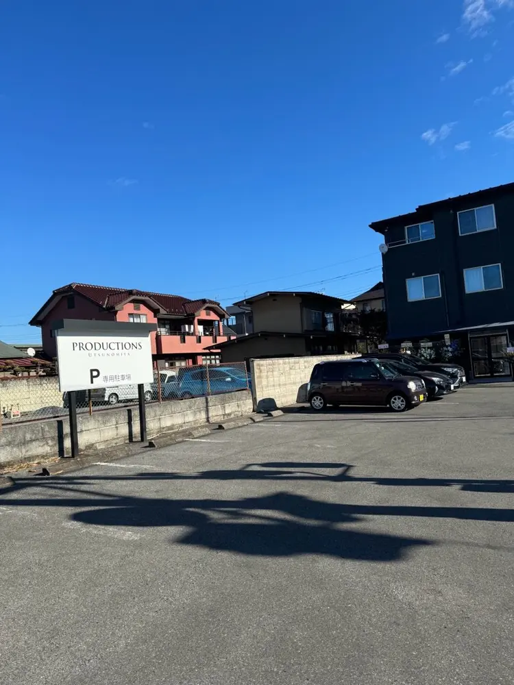 PRODUCTIONSの内観・外観1
