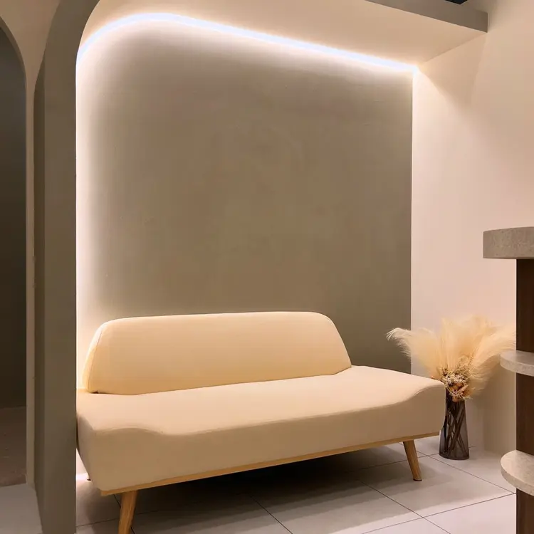 Hari Lounge梅田の内観・外観1