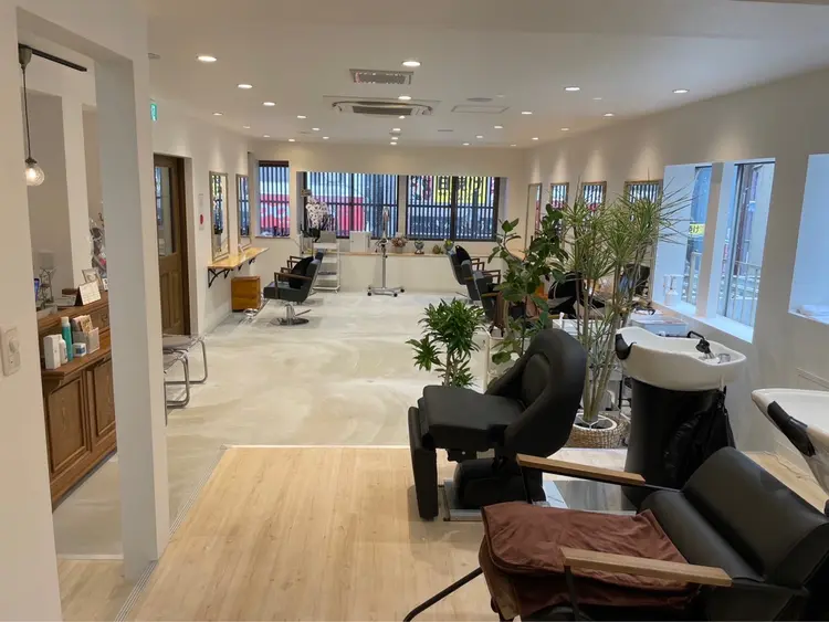 AQUAの内観・外観2