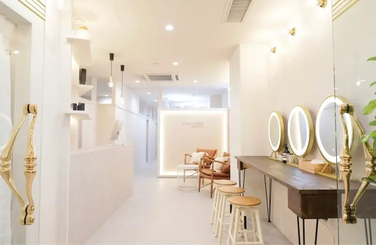 CINQ LUXE 栄店 【サンクリュクス】の内観・外観2