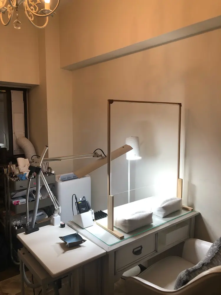 ヤマネイルの内観・外観1