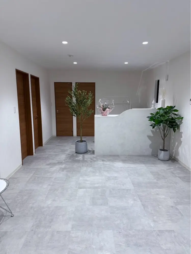 BeautySalon Smoo 金沢駅前店の内観・外観2