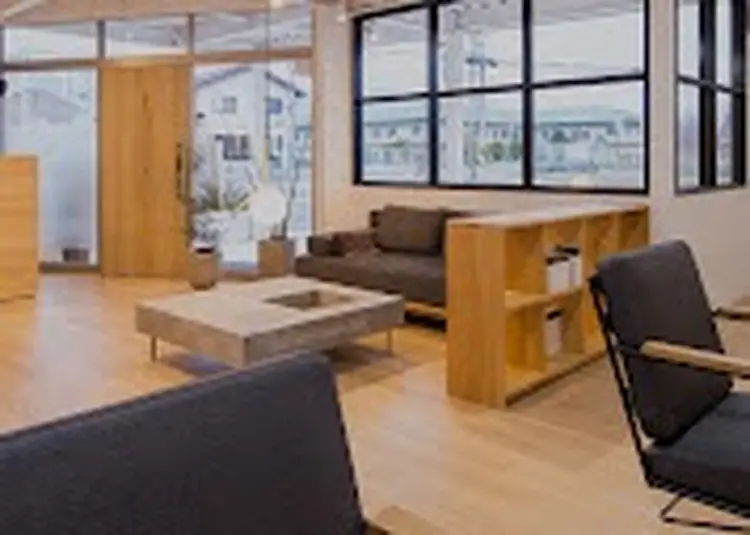 Lot’sの内観・外観2