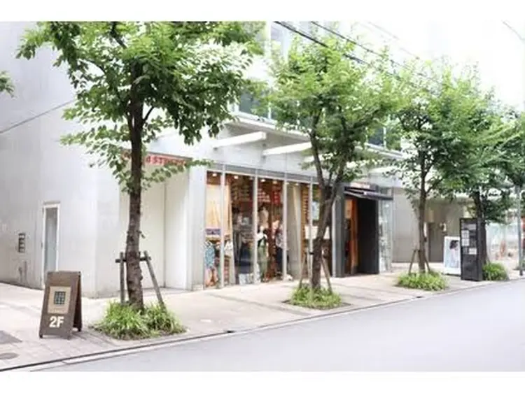 care  梅田の内観・外観1