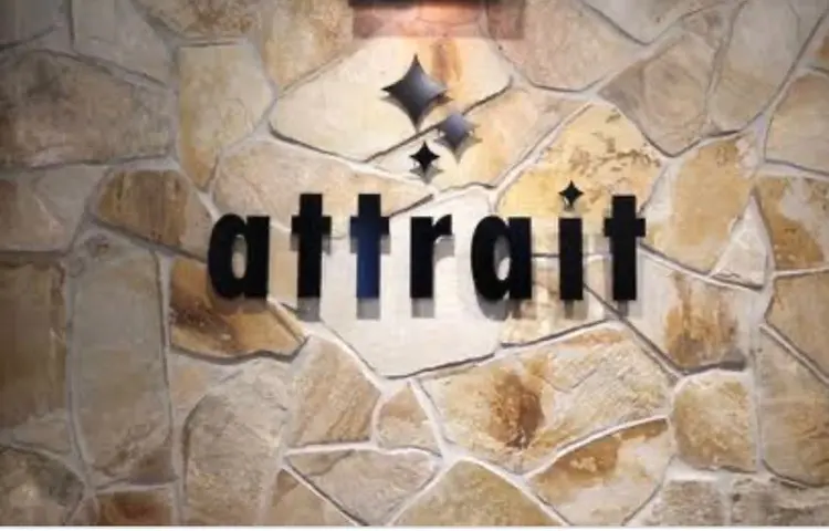 attrait平塚店の内観・外観1