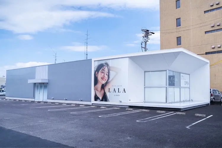 LALA by BREKの内観・外観1