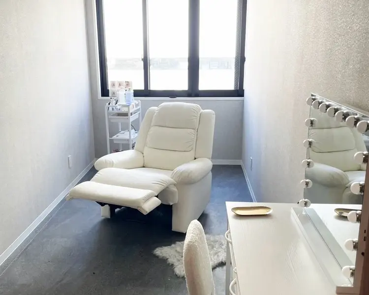 I'sm more 名古屋伏見の内観・外観2