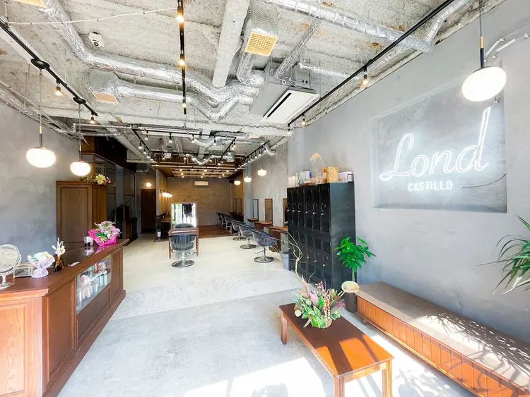 Lond castillo 四日市 【ロンド カスティーヨ】の内観・外観2