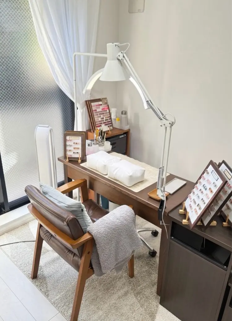 ネイルサロン アルーマの内観・外観1