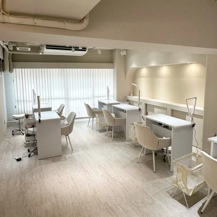 soar nail&eyelashの内観・外観1