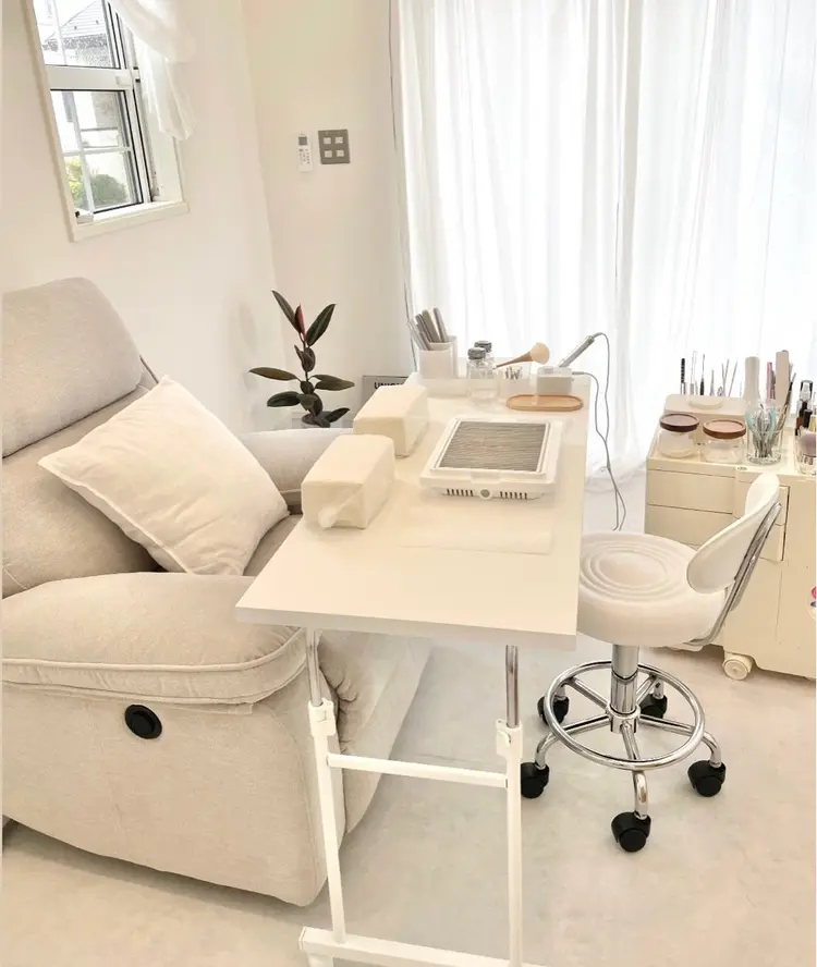 private nail salon La Claireの内観・外観2