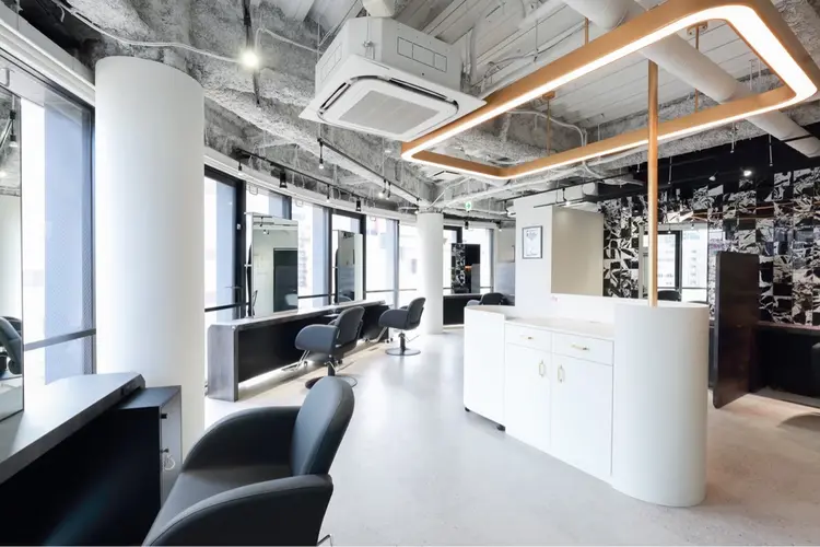 One By The Ectの内観・外観1