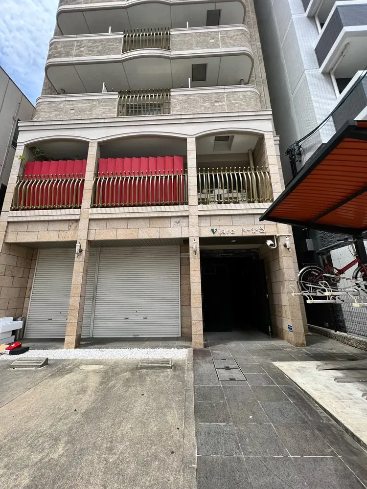 眉毛サロンHARVEYの内観・外観2