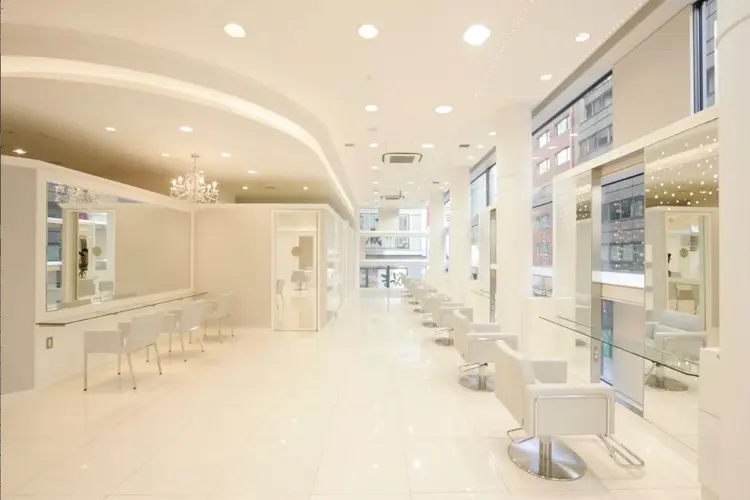 Ash 銀座店の内観・外観2