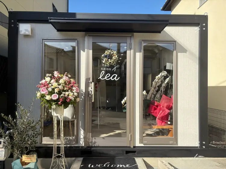 hair  salon leaの内観・外観1