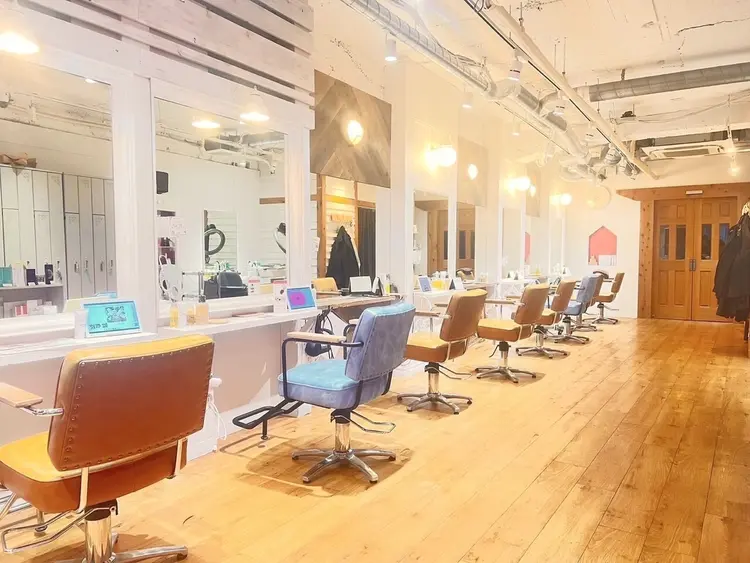 AVANCE天王寺店の内観・外観1