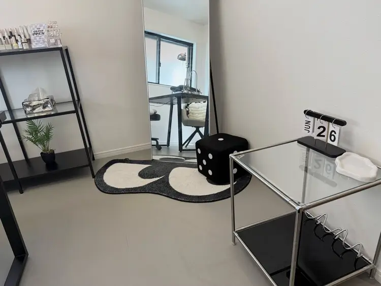 renéの内観・外観2