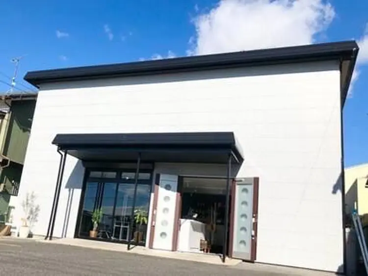 THE ACNEの内観・外観1