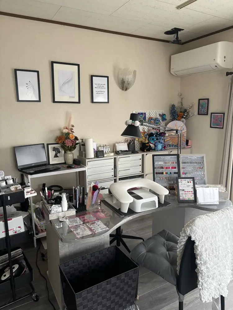 Nailsalon soLの内観・外観1