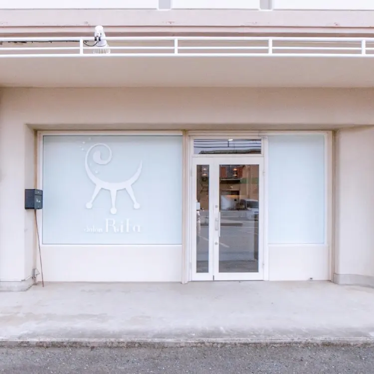 Salon Ritaの内観・外観1